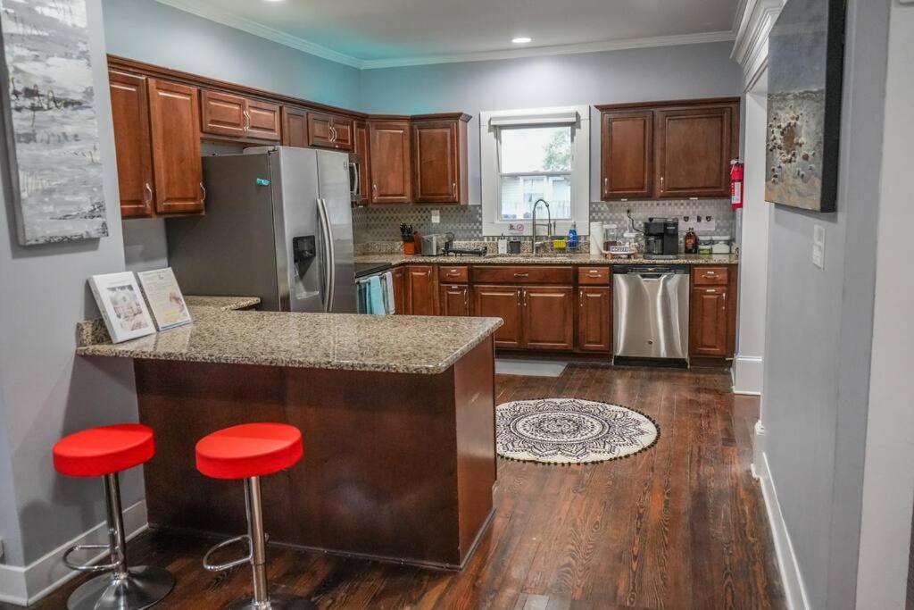 Villa Historic Coastal Haven- Pet Friendly Fast Wi-Fi à Norfolk Extérieur photo