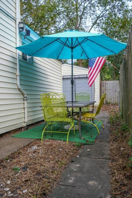 Villa Historic Coastal Haven- Pet Friendly Fast Wi-Fi à Norfolk Extérieur photo
