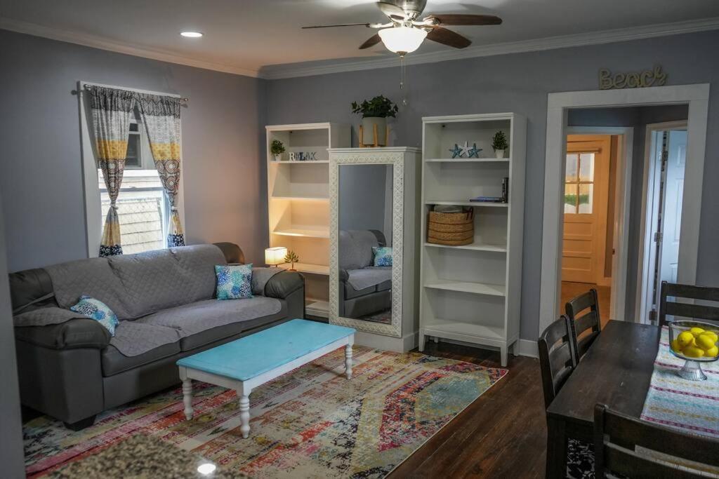 Villa Historic Coastal Haven- Pet Friendly Fast Wi-Fi à Norfolk Extérieur photo